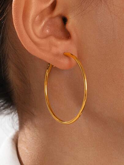 1 paire de boucles d'oreilles rondes élégantes et à la mode en acier inoxydable lisse, bijoux de style vintage pour femmes