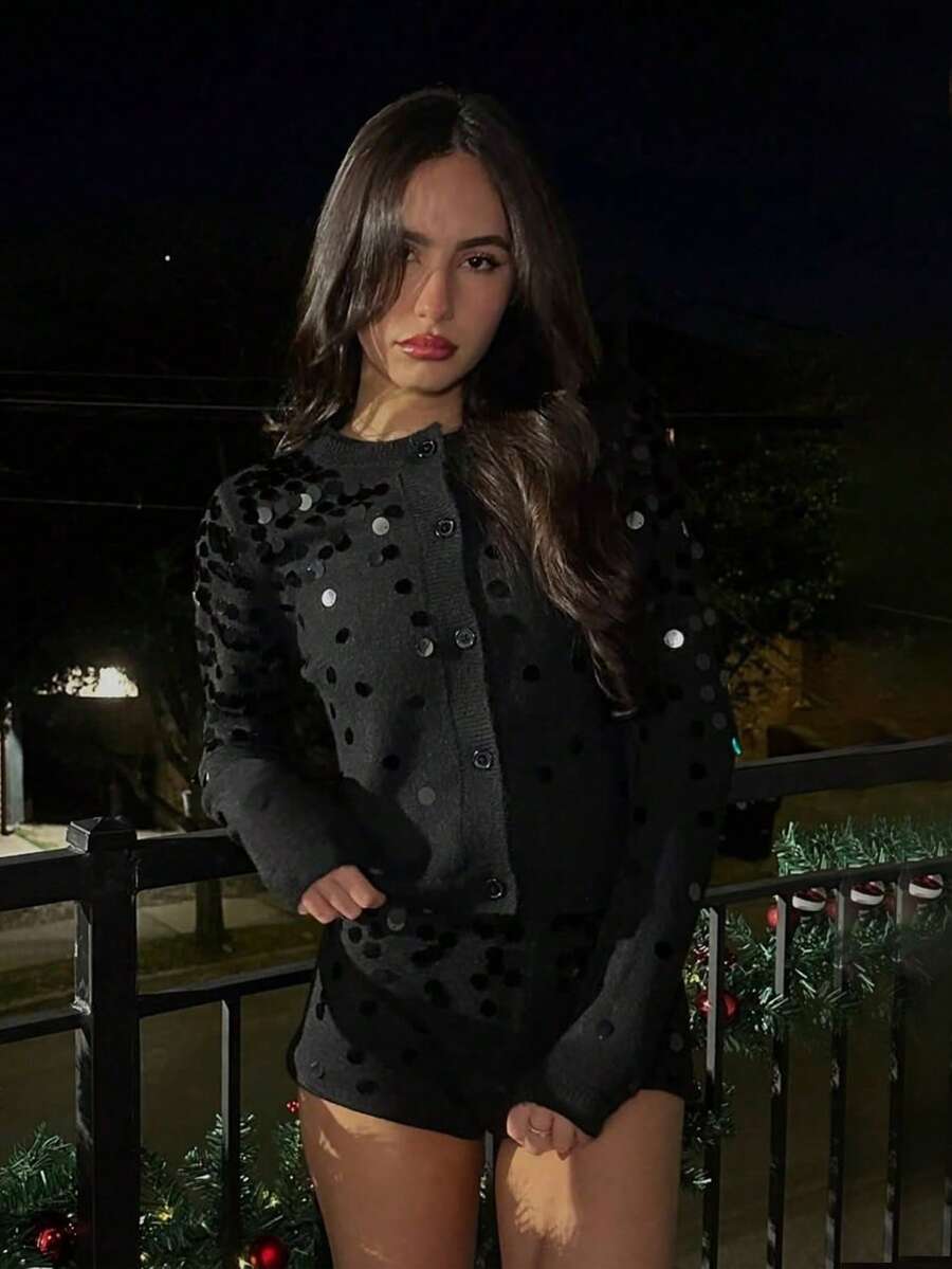 ii Fashionable Black Sequin Decorated Knit Cardigan - Black - View 1