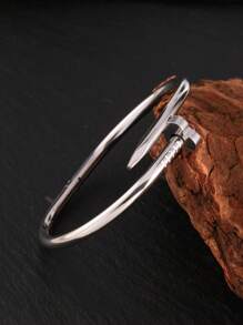 1pc Fashionable Stainless Steel Men's Four-Leaf Clover Bracelet, Suitable For Men's Daily Wear, Stylish & Waterproof Jewelry Bracelet