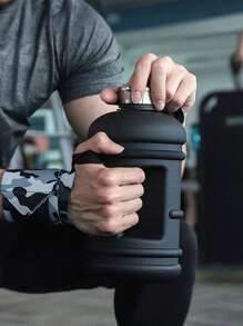 2.2L PET Material Water Cup, Sports Outdoor, Cycling Accessories, Sports Kettle, Outdoor Fitness Cup, Highly Attractive Level Simple Plastic Water Cup, Large Capacity Portable Sports Cup, Water Bottle, Multi-Function Fitness Cup With Rope Water Bottle, It Can Also Be Used As Dumbbell