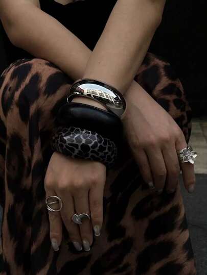 Vintage European Style Geometric Resin Bracelet, Wide Acrylic Bangle, Unique & Versatile Design (Color, Texture, And Depth May Vary, Randomly Shipped) (Please Refer To Size Chart, No Refunds For Improper Fit) (Some Scratches On Bracelet Due To Craftsmanship) (Occasional Dye Bleeding Is Normal) (Natural Wood Bracelets Have Unique Grains And Colors)