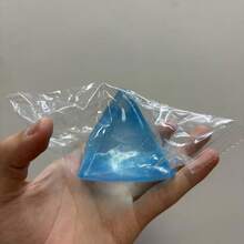 Needoh金字塔魔方减压玩具 - 彩色 - 查看 12