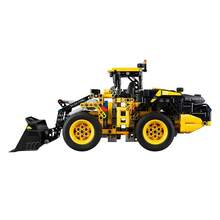 LEGO Volvo L120 Electric Wheel Loader 42209 - 42209 - View 5