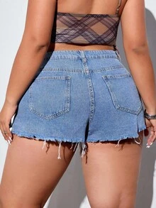 Jeanoix Shorts Denim Desfiados com Bainha Crua e Lavagem Clara Plus - Lavagem clara - Visão 2