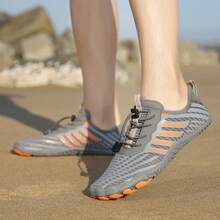 Women's Beach Shoes Mens Seaside Footwears Couple Upstream Hiking Light Barefoot Shoes For Foot Pain Angle Big Size - 灰色 - 查看 6