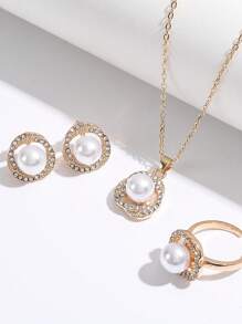 Elegant & Shiny Pearl Jewelry Set Rhinestone-Encrusted Wire-Wrapped Design, 3 Pieces Set (Necklace + Earrings + Ring) For Sophisticated Style