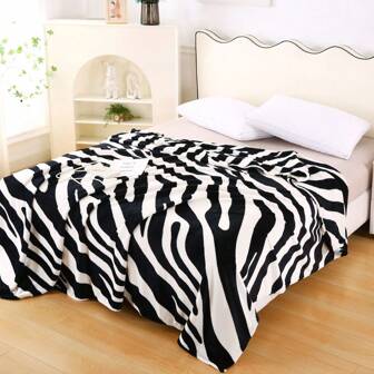 1pc Flannel Blanket, Zebra, Leopard, Cow Print Pattern Milk Velvet Printed Throw Blanket For Sofa, Bed, Soft, Wrinkle-Resistant, Breathable, Machine Washable