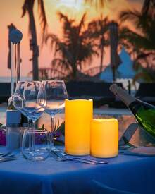 3-Piece Acrylic Flameless Candles With Remote Control, Battery Powered LED Fake Candles With Timer, Summer Warm Light Decorative Lights For Valentine's Day Wedding Holiday Party Home Decor - 米色 - 查看 5