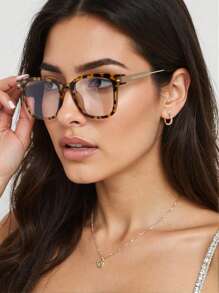 1 buc ochelari de vedere pătrați din plastic, stil casual pentru femei, ochelari de vedere metalici pătrați retro, accesoriu în stil clasic potrivit pentru citit pe calculator/jocuri/TV/utilizare telefon mobil, ameliorează oboseala ochilor, rame elegante cu lentile transparente, unisex.