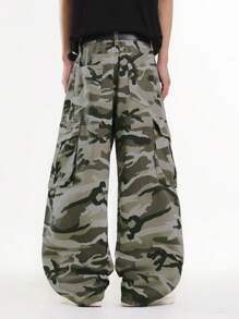 1条正义兄弟街头迷彩工装裤，宽松阔腿牛仔裤，休闲情侣款