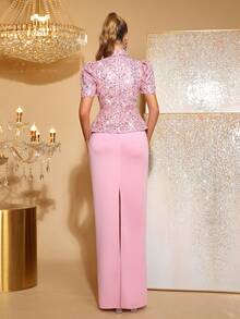 Novo conjunto de duas peças feminino, elegante e sensual, com top de manga curta e saia longa com laço bordado com diamantes brilhantes, feito à mão com miçangas. Ideal para banquetes formais e festas de fim de ano. - Rosa - Ver 7