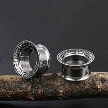 2PCS 316L Stainless Steel Meander Ear Tunnels Plugs Stretcher Studs Piercing Women Men Body Jewelry Unisex Hip-Hop Punk Style
