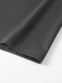 Plus Size Men's Street Graffiti Letter Print Round Neck Short Sleeve T-Shirt - Dark Grey - View 4