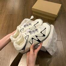 Breathable Sports Shoes Made Of Genuine Leather With A Flat Sole And Mesh For Spring And Summer, Versatile Jogging Shoes For Dads