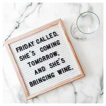 1 件创意毛毡字母板方形 0ak 木质留言板壁挂式带三脚架字母适用于生日乔迁礼物派对家居装饰 10*10 英寸