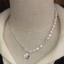 1 件高品质简约优雅项链，含 22 颗 8 毫米天然珍珠和镀银笑脸吊坠，适合日常佩戴和派对，是情人节礼盒中送给女朋友的完美礼物 - 白色 - 查看 3