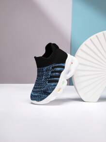 2025 Nuovi Stilosi Bambini/Bambini Piccoli Moda Casual Carino Durevole Antiscivolo Suola LED Luce-Up Comoda Morbida Breathable Odor-Resi in rete Rete senza lacci Per Esterno/Interno Walking R scarpi sportivi