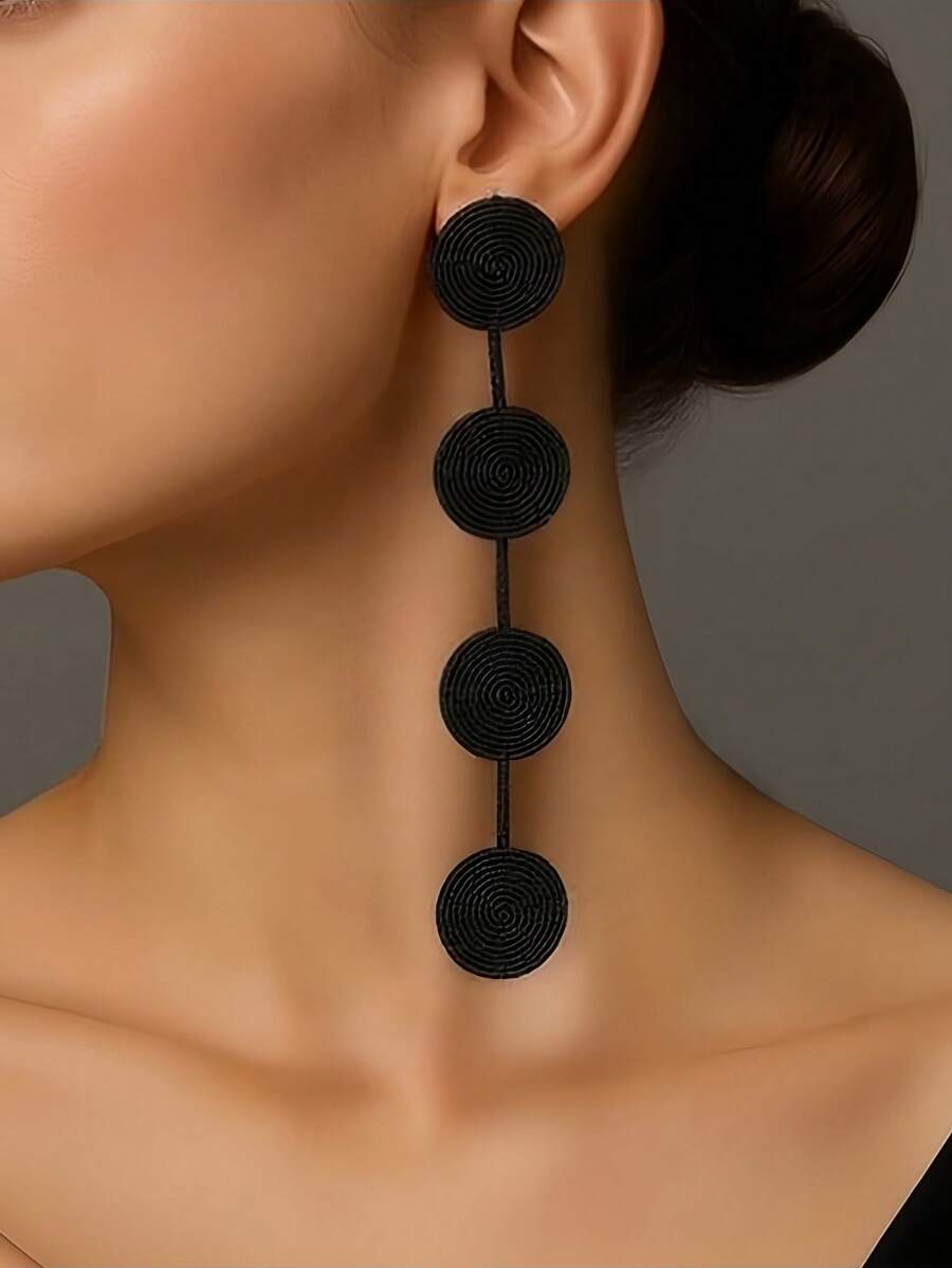 1 Pair Black Minimalist Extra Long Hollow Geometric Round Spiral Pattern Pendant Earrings, Gothic Style Long Earrings