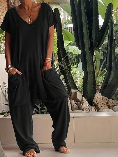 Plus Size Short Sleeve V-Neck Knit Jumpsuit With Pockets, Loose Long Harem Pants, Bohemian Style Black Summer