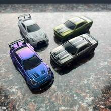 1/64 比例迷你遥控漂移车 2.4G 4WD 越野赛车，快速遥控车，配有漂移轮胎、障碍物、LED 灯，非常适合桌面和房间玩汽车玩具，是送给青少年和成人的理想礼物