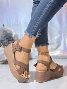 Giày sandal đế xuồng kiểu đan chéo thời trang, đế dày, gót đế xuồng, nhẹ, gót cao gợi cảm, cỡ lớn, thoải mái, thích hợp cho kỳ nghỉ, đi biển, hở mũi, gót siêu cao, sandal đế dày, giày cho mẹ, sandal thường ngày cho mùa hè - Màu Khaki - Xem 7