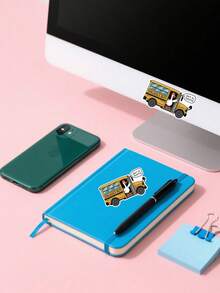 1/3 件搞笑奋斗巴士贴纸 | 以校车上的傻鹅鸭为特色，配有“Drive Hop In Bestie”贴纸，幽默贴纸，校车贴纸，可爱鹅贴纸，返校季贴纸，提醒贴纸，装饰贴纸 | 适合返校季、毕业礼物、笔记本电脑、日记本、水瓶、手机壳、吉他和学习用品 | 送给同学、老师、家人、朋友和同事的礼物