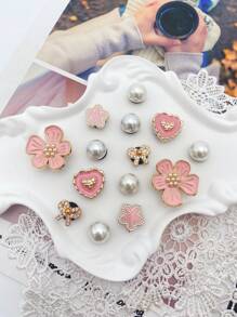 14pcs (Pink Butterfly, Cloud, Star, Rose Flower, Pink Semi-Circle Pearl) Shoe Clips, DIY Decorations, Suitable For Women's Sandals, Slippers, Beach Bags Multifunctional Shoe Clips, Great For Christmas, Halloween And Birthday Party Gifts