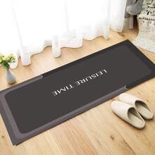 HECHO EN TURQUÍA. Alfombra turca antideslizante con estampado digital Pearl – AL4002. Suave al tacto, lavable y con reverso de fieltro antideslizante. Moderna alfombra decorativa, ideal para salón, dormitorio, cocina, pasillo o entrada. Disponible en 5 tamaños (40*60, 50*120, 50*160, 50*80, 60*100 cm). Secado rápido, muy absorbente, diseño suave y cómodo. Apta para uso en interiores y exteriores.