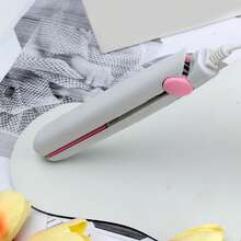 K·SKIN 1 Set Straight & Curly Hair Ceramic Electric Flat Iron, Bangs & Beard Clip, Gift Style Mini Portable Hair Straightener