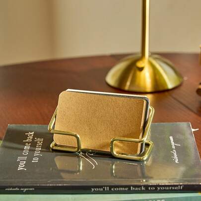 Cirelle 1 件简约铁质镂空桌面名片夹，可容纳多达 50 张卡片，适合返校、新年、圣诞节礼物、教师节礼物、拉玛桌装饰、办公室/书房用品、教师礼物、宿舍必需品