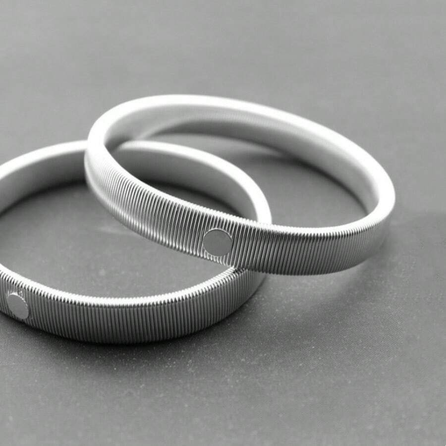 Metal Spring Bracelet Personalized Elastic Bracelet Arm Ring Stretchable Elastic Sleeve Accessories