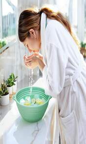 Tazón de baño de hielo facial Noverlife, Tazón facial de silicona de 9 pulgadas plegable para baños de hielo, kit portátil de bañera de agua fría para lavado facial de baño de hielo en casa - Blanco - Ver 7
