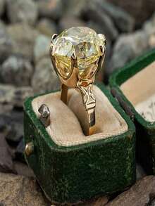 Luxury Gold-Plated Copper Engagement Ring, Paired With Oversized Yellow Cubic Zirconia - Elegant And Romantic Women's Wedding Ring, Suitable For Anniversaries And Special Occasions