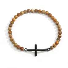 Bracciale da uomo con croce in metallo color acciaio, accessori metallici cool e hardcore con perline di calcedonio rosso cremisi lucido da 4 mm e pietre preziose