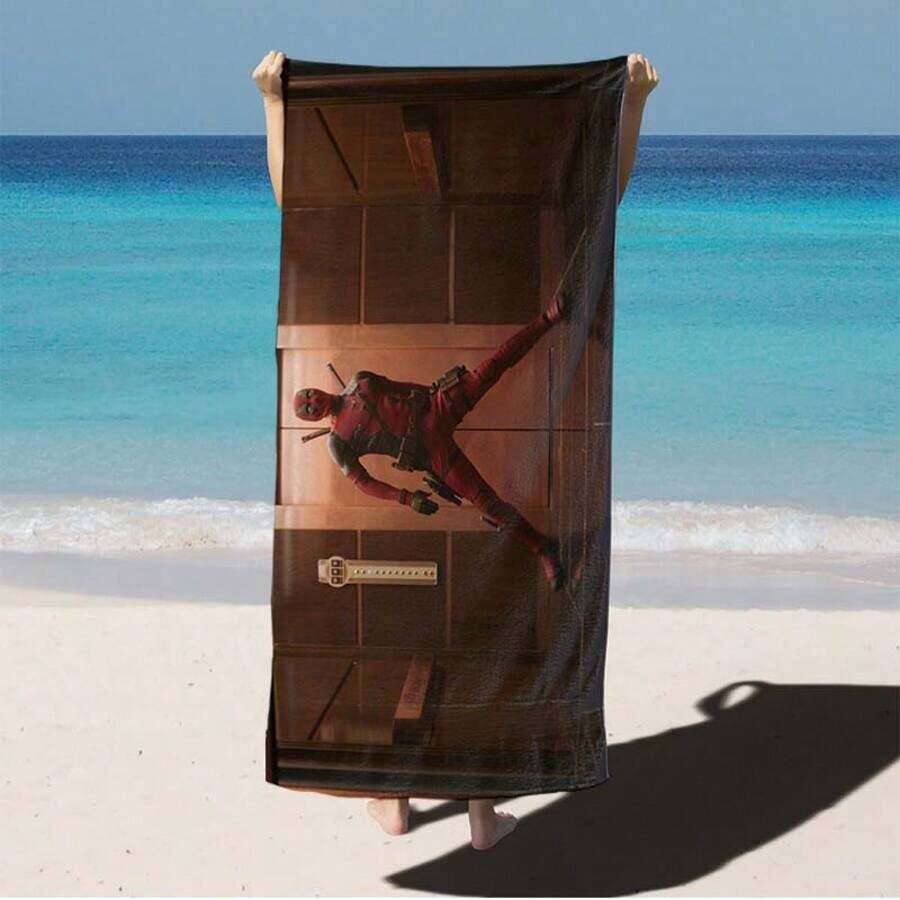 Toalla de playa gruesa, de secado rápido y suave con el diseño de Deadpool saltando a través de la puerta del ascensor - Multicolor - Ver 1