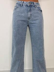 Manon Tanti Women Embroidered Bowknot Washed Denim Jeans - Light Wash - View 3