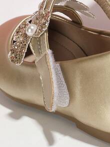 女童甜美休闲平底鞋，春夏