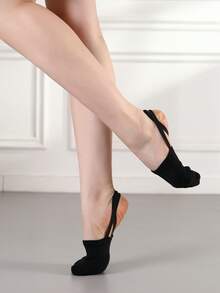 Skarpetki baletowe z półpalcami, odpowiednie dla tancerek baletowych i na zawody w gimnastyce artystycznej. Przeznaczone do gimnastyki i tańca. Wygodny, elastyczny materiał. Miękkie buty do gimnastyki artystycznej. - Czarne - Zobacz 2