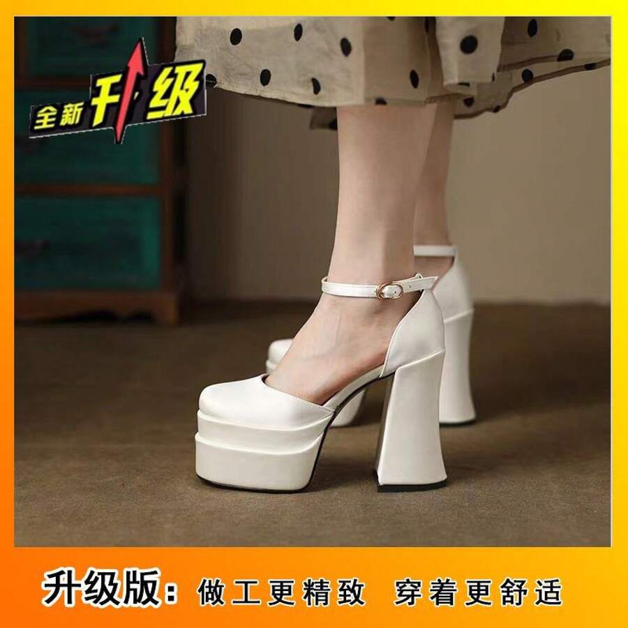 Women Flat Sandals
