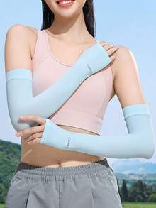 CAMEL CROWN Women's Sun Protection Arm Sleeves, Lightweight UV Protection Cycling Arm Sleeves, Summer - Light Blue - View 3