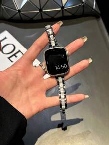 1 pièce Bracelet de montre en acier inoxydable fin et argent avec sangle en résine, compatible avec les séries Apple Watch 10, 9, 8, 7, SE, 6, 5, 4, 3, 2, 1. Bracelet de montre en métal élégant et à la mode pour femmes, compatible avec les bracelets de montre de 45 mm, 41 mm, 40 mm, 44 mm, 38 mm, 42 mm, 46 mm, Ultra2 49 mm. Bracelet de montre intelligent compatible avec les bracelets Apple Watch, accessoires de bracelet de montre, bracelet de montre compatible avec Apple Watch, bracelet pour montre intelligente