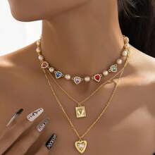 1 Set Of Multi-Chain Necklace For Women With Imitation Gemstone Heart Pendant In Five Colors, Personalized Design, Exquisite Party Style, Cool