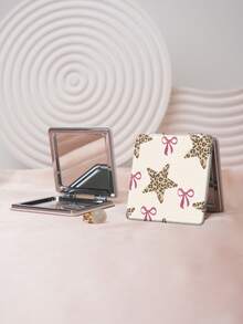 1 pezzo Specchio da toeletta portatile serie Y2K, specchio a mano pieghevole, ultra sottile e leggero, comodo, in pelle PU durevole, adatto per molteplici scenari e per tutti, specchio pieghevole e tascabile, con motivi unici come leopardo, stelle e ciliegie, struttura di piegatura delicata, durevole e affidabile, resistente agli urti, facile da trasportare, copertura girevole a 180°, multifunzionale - Multicolore - Visualizzare 2