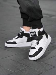 Zapatillas deportivas versátiles de alta top en negro y blanco para niños, zapatos deportivos cómodos y ligeros para niños y niñas, todo el año, zapatos de running PU, zapatos casuales para adolescentes, zapatos de skate, zapatos planos, aptos para actividades interiores y exteriores, correr, caminar
