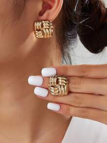 1 对哥特朋克风格夸张方形纹理简约镂空花朵金属耳环，适合女性、时尚派对/节日珠宝、母亲节礼物