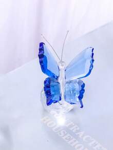 蓝色水晶蝴蝶挂饰，纯手工制作，采用几何水晶材质，具有轻巧奢华、创意透明水晶蝴蝶设计，适合作为情人节、万圣节、圣诞节和生日派对的礼物。 - 藍色 - 查看 6