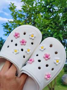 10pcs Fashion DIY Shoe Decorations, White Flower & Pink Floral Ornaments Suitable For Sandals, Slippers, Hollow Wooden Clogs, Detachable Shoe Clips, Holiday Gift