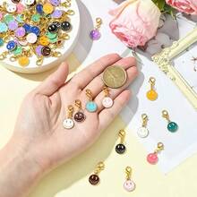 9 件/18 件混色欢乐脸珐琅吊坠配合金龙虾扣钥匙扣 - 非常适合背包、手机壳、包袋配件和汽车后视镜饰物、钱包配件