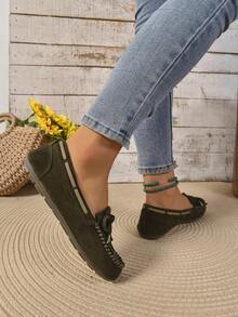 2025 New Lightweight Tassel Round Toe Comfortable Flat Non-Slip Soft Bottom Casual Loafers, Suitable For Mothers