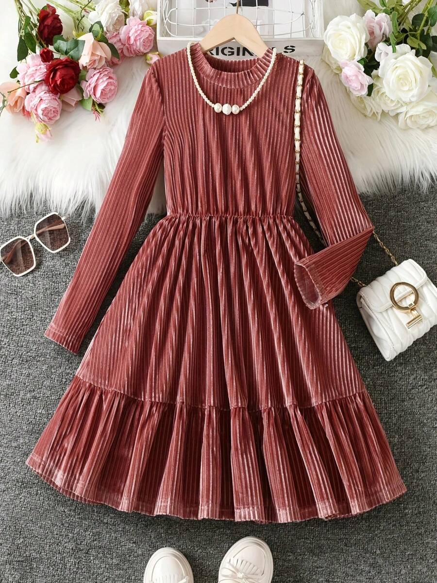 Elegant Chestnut Long Sleeve Girls Dress, Ribbed Texture With Ruffle Hem, Suitable For Casual To Semi-Formal Occasions, Graceful Girls Outfit - 紫紅色 - 查看 1